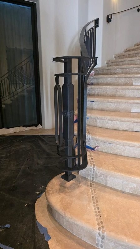 Detalle de poste de arranque